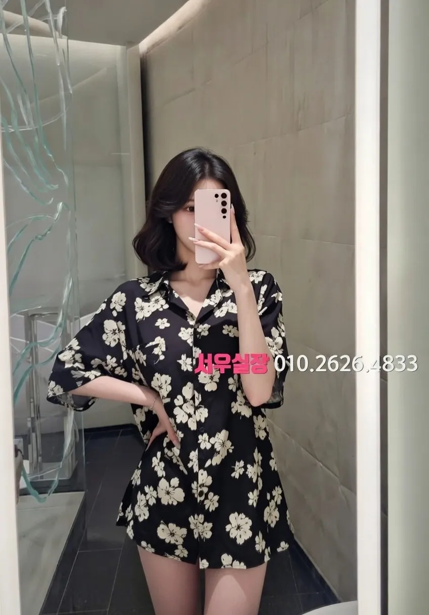 역삼 다국적 프리미엄 라인업 21번 프로필